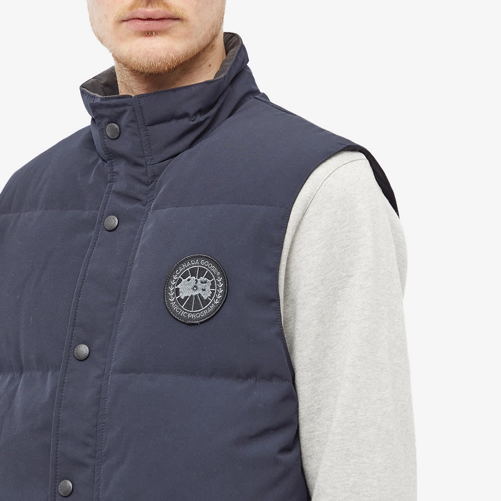 Canada Goose Men's Navy Disc Garson Vest